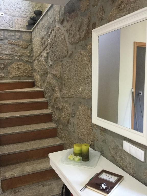 Bernardes House Guest House Castelo de Paiva Bagian luar foto